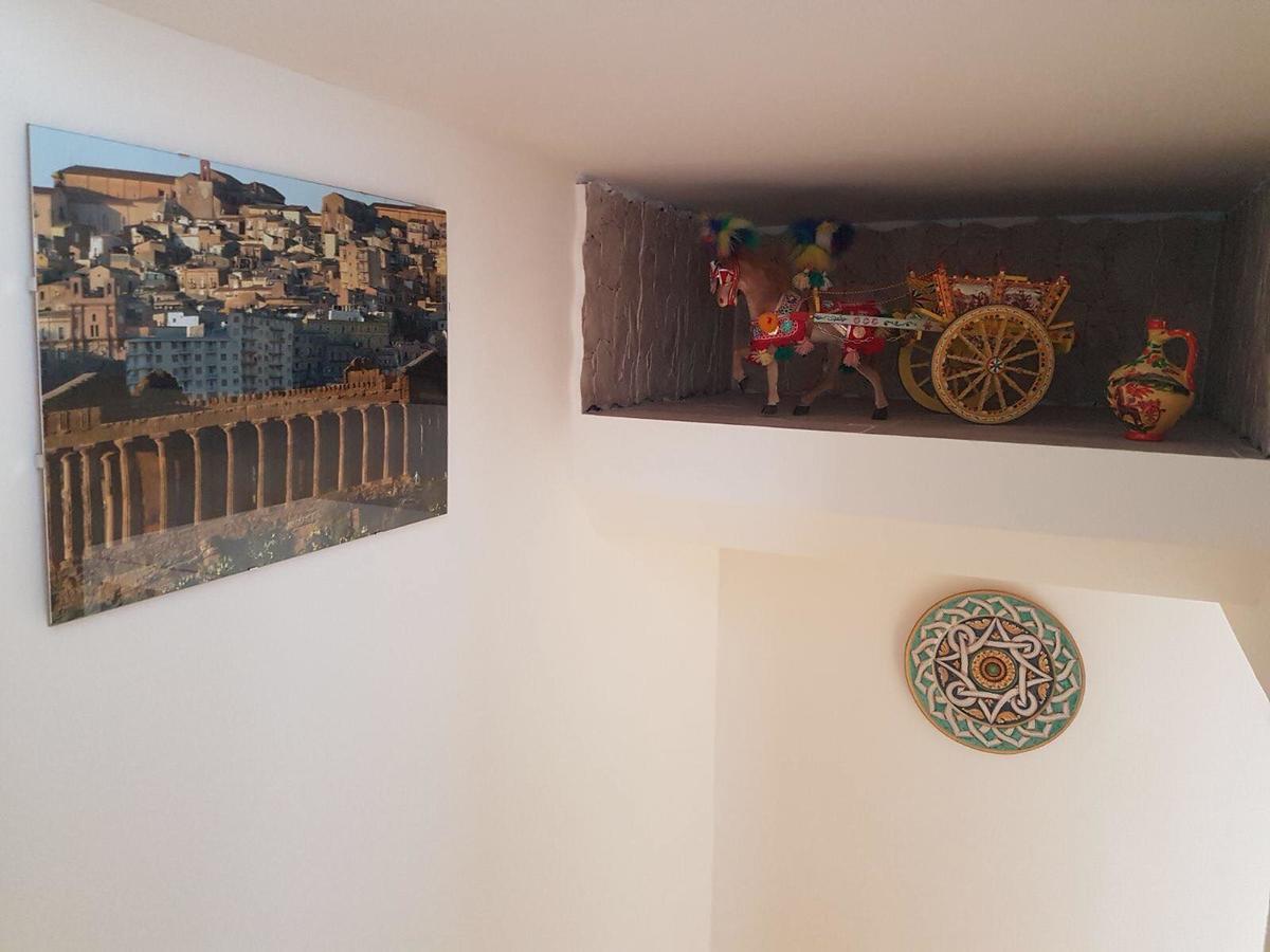 La Porta Dell'Alcantara Gaggi Eksteriør billede