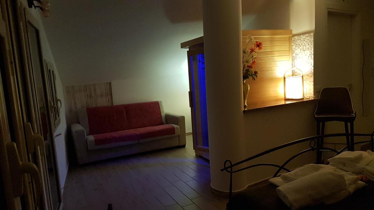 La Porta Dell'Alcantara Gaggi Eksteriør billede