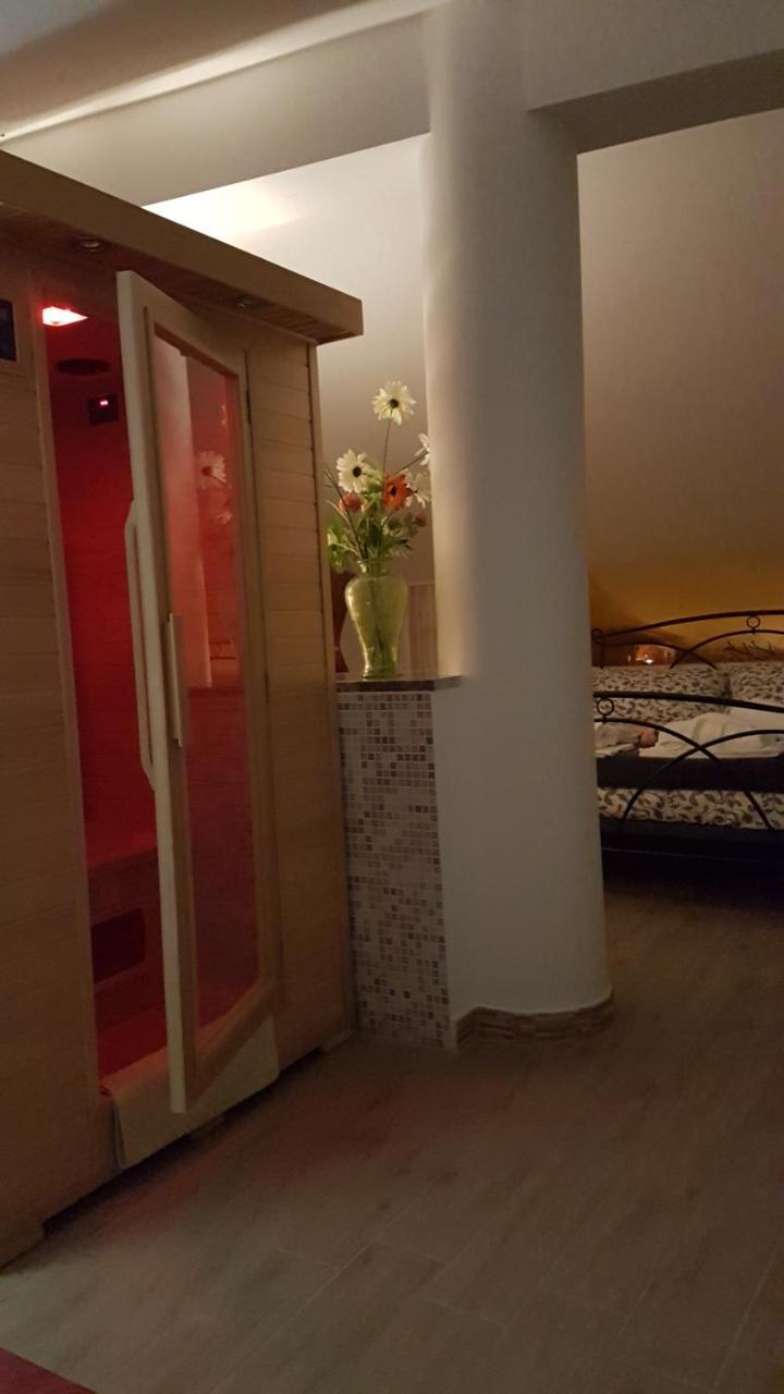 La Porta Dell'Alcantara Gaggi Eksteriør billede